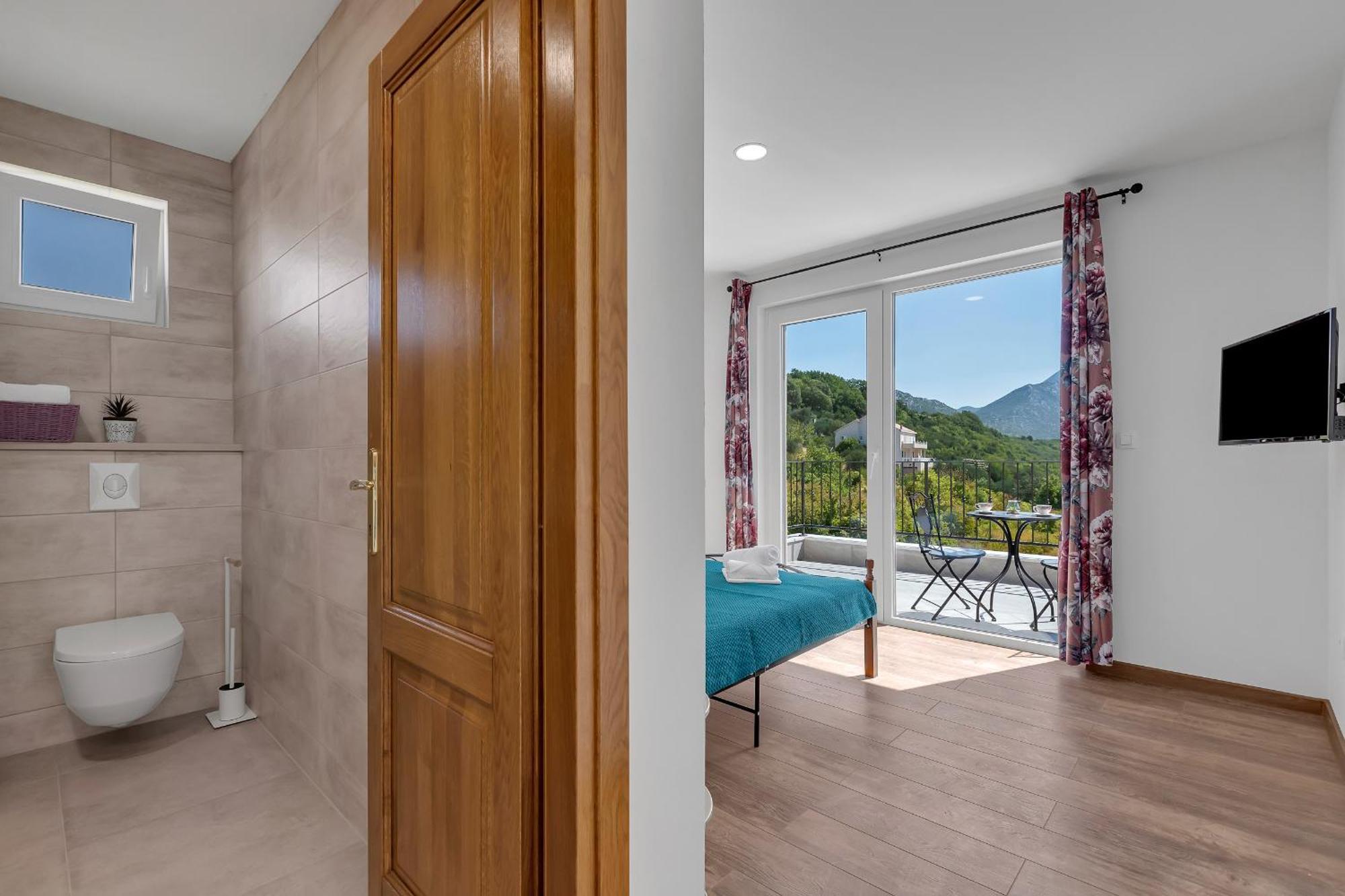 Charming Holiday Home Dolac In Rural Area With Pool Slime Exterior photo