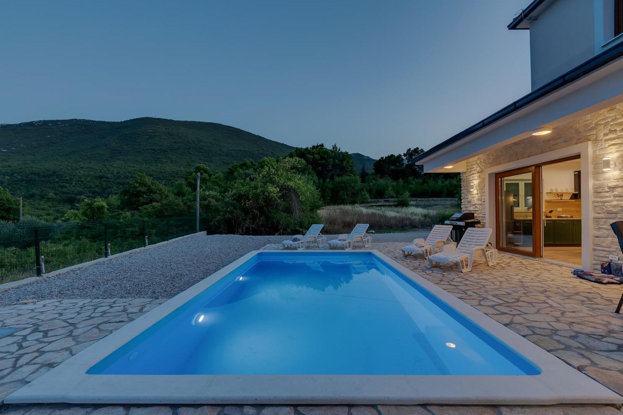 Charming Holiday Home Dolac In Rural Area With Pool Slime Exterior photo